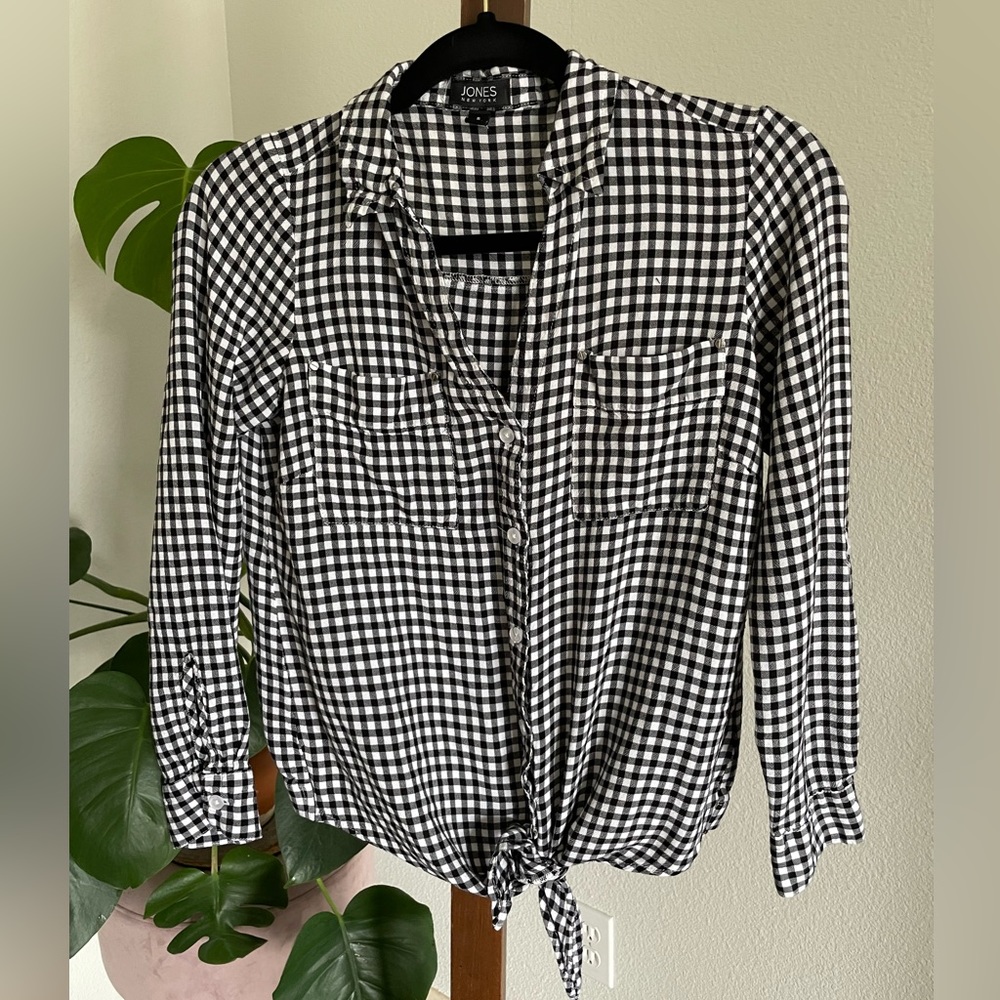 JONES NEW YORK Women’s Front Tie Blouse